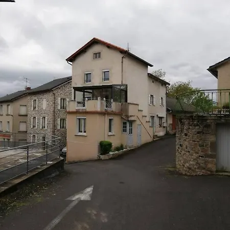 Appartement Duplex De 40m², Refait A Neuf Saint-Hostien