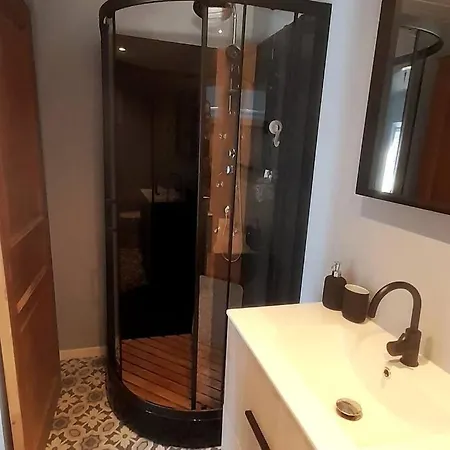 Appartement Duplex De 40m², Refait A Neuf